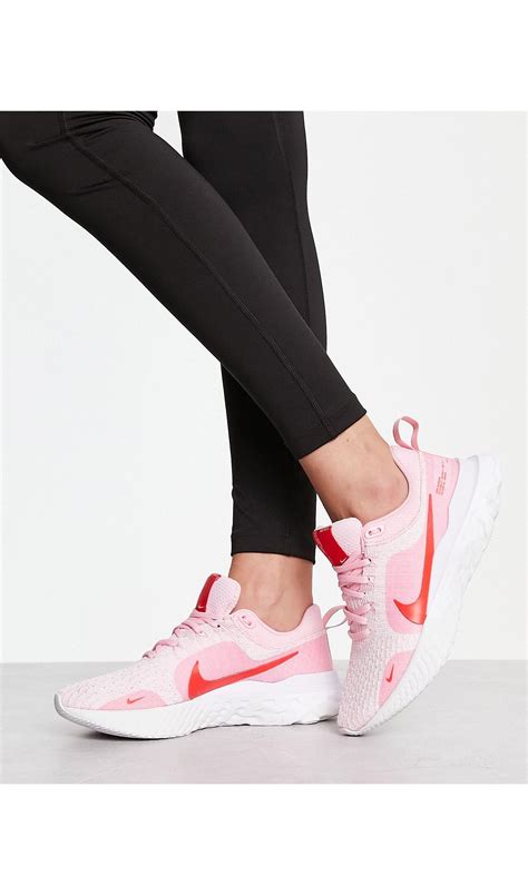 dames schoenen nike licht gewicht|nike hardloopschoenen dames.